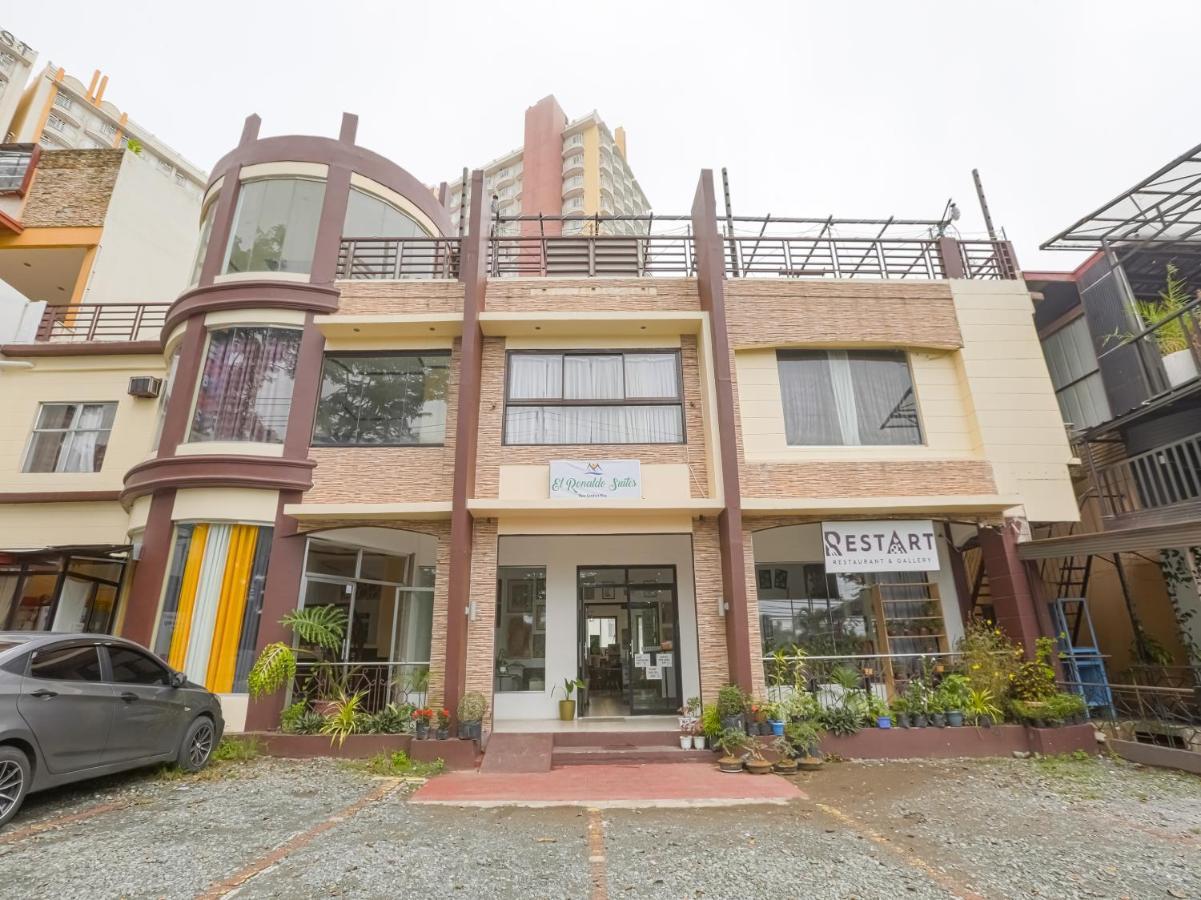 Oyo 759 Royal South Garden Suites Tagaytay City Ngoại thất bức ảnh